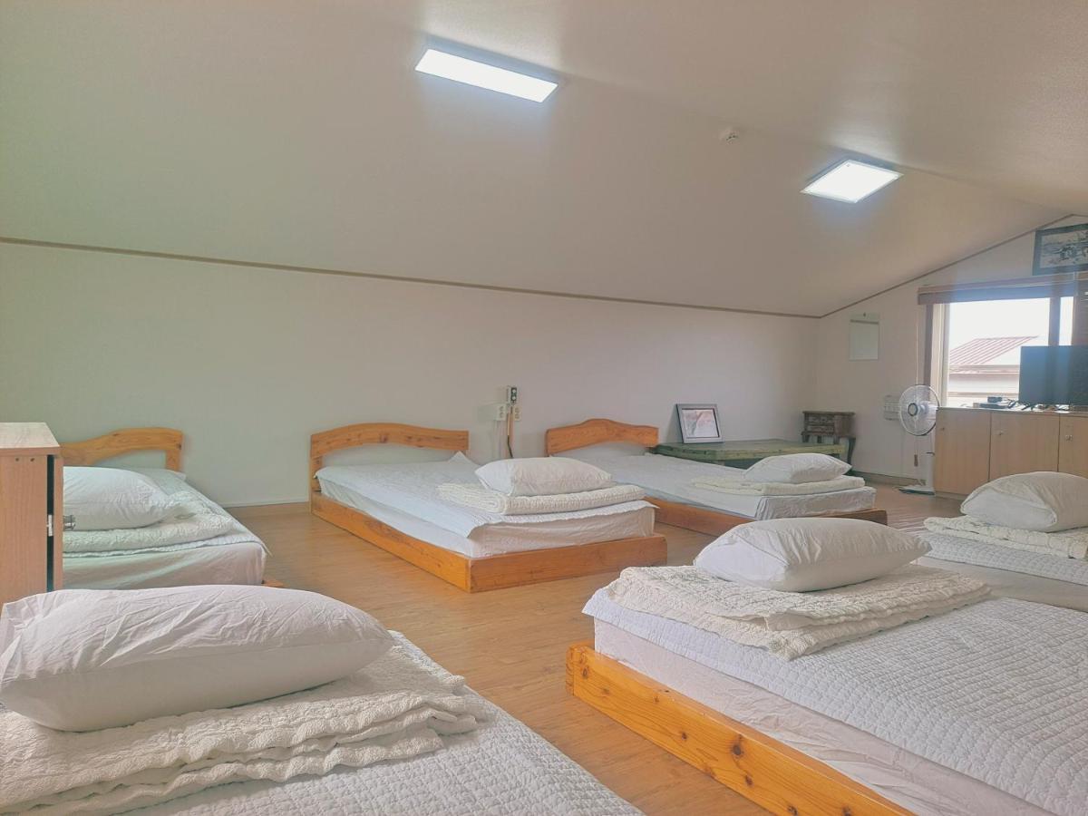 Jeju Gillime Pension Εξωτερικό φωτογραφία