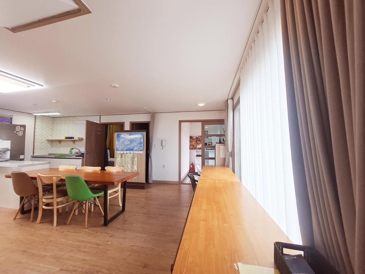 Jeju Gillime Pension Εξωτερικό φωτογραφία