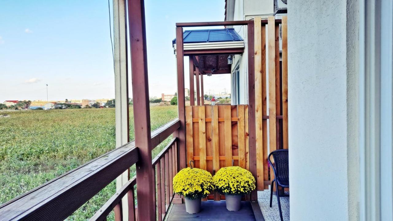 Jeju Gillime Pension Εξωτερικό φωτογραφία